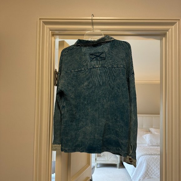 Zenana Cotton Waffle Acid Wash Shacket (New) - Picture 7 of 7